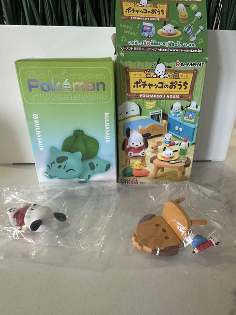 BF2024 - Green Pokémon and Pochacco rement chair set