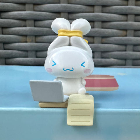 Moetch Cinnamoroll in the Office Miniature Series