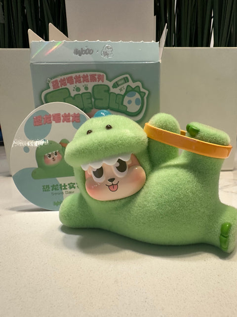 Sunday Claim Sale - The cutest flocked sollo Dino series (green yoga dino)