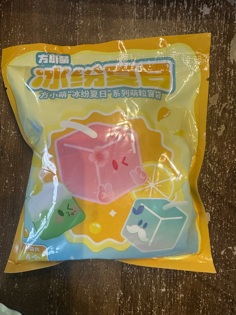 BF2024 - Blind Bag Ice cube