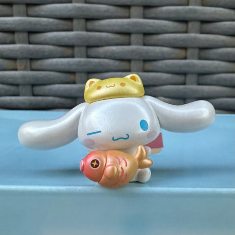 Moetch Cinnamoroll in the Office Miniature Series