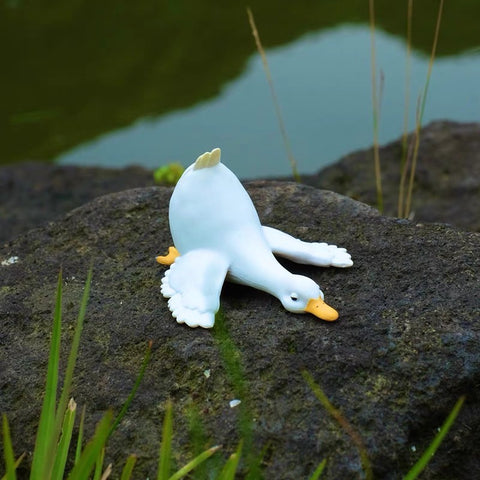 Funny Goose or Duck Gachapon by Qualia