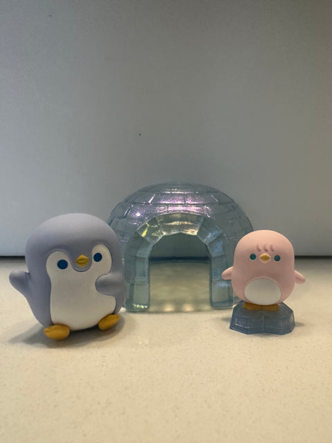 Sunday Claim Sale - Rico penguin igloo secret no card