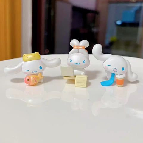 Moetch Cinnamoroll in the Office Miniature Series