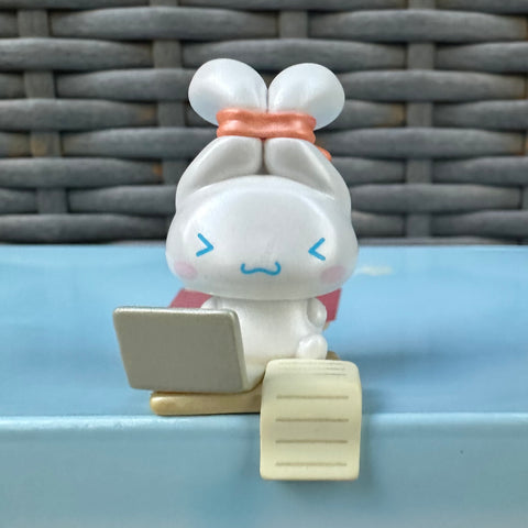 Moetch Cinnamoroll in the Office Miniature Series