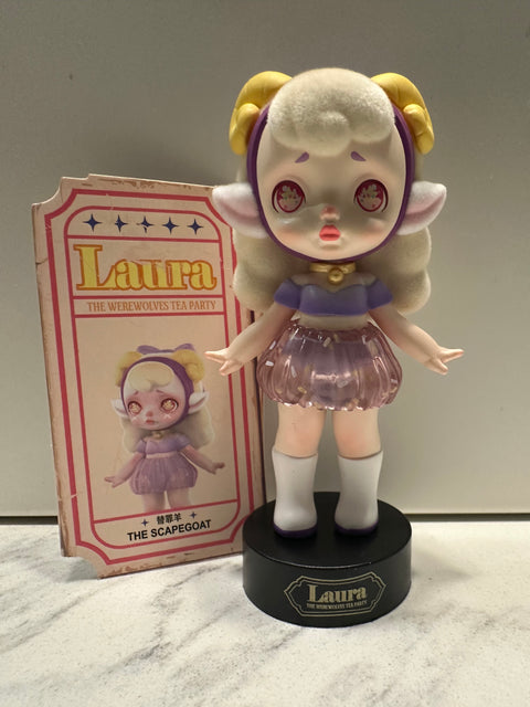 Sunday Claim Sale - Laura Sheep