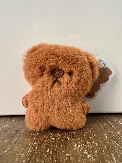 Momo Family Mini Plushie Magnetic Hanger Blind Bag Series