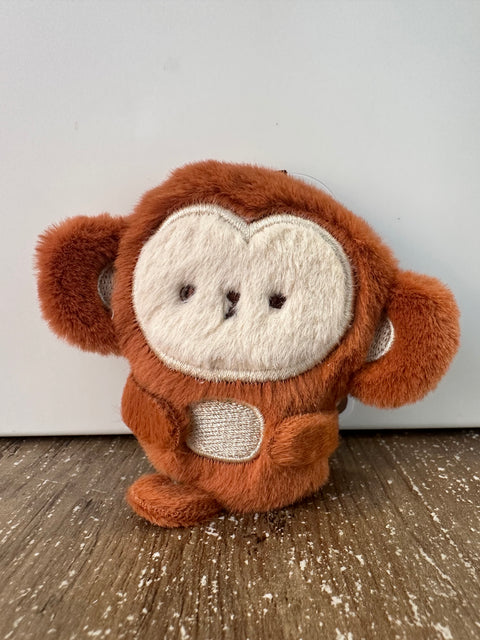 Momo Family Mini Plushie Magnetic Hanger Blind Bag Series