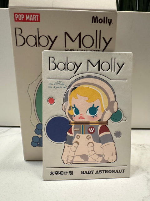 Sunday Claim Sale - Molly Astronaut