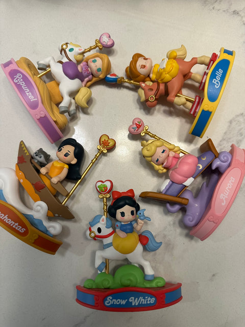 Sunday Claim Sale - Disney Princess 52toy carousel 5 characters